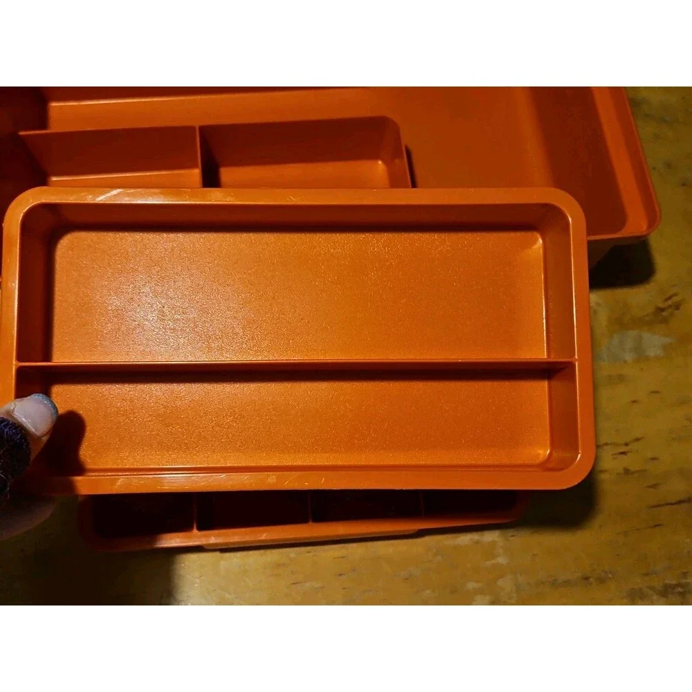 Tupperware excellent few